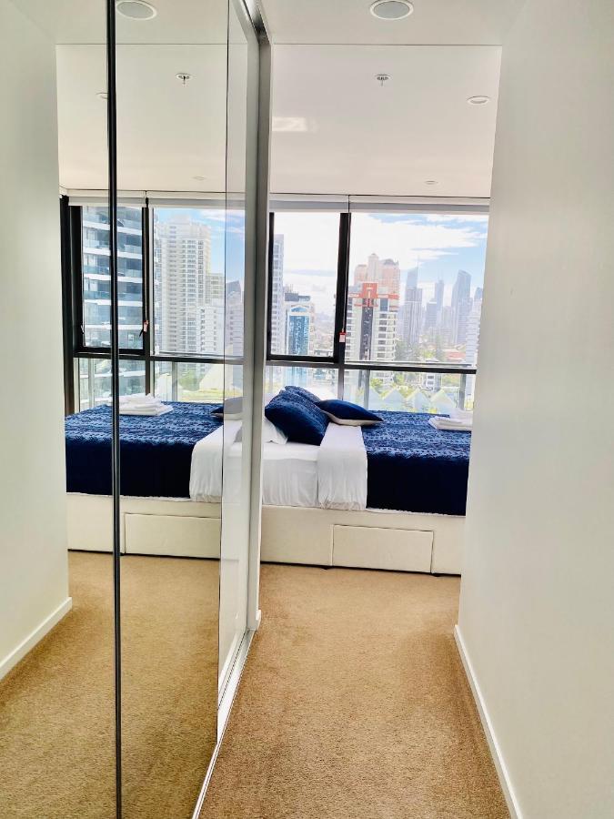 Koko Luxury Apartment In Broadbeach ゴールドコースト エクステリア 写真